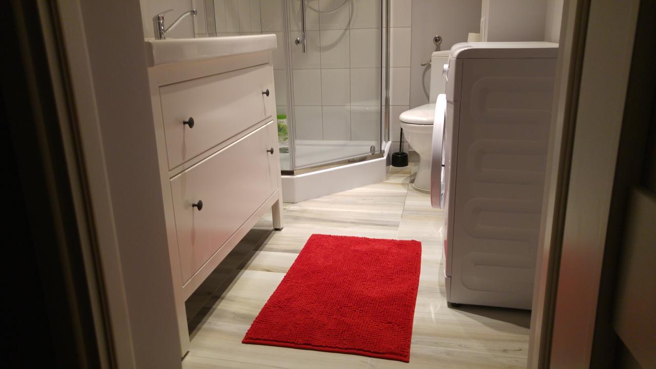 Rent0Nline Niepodleglosci Rooms Metro Βαρσοβία Εξωτερικό φωτογραφία